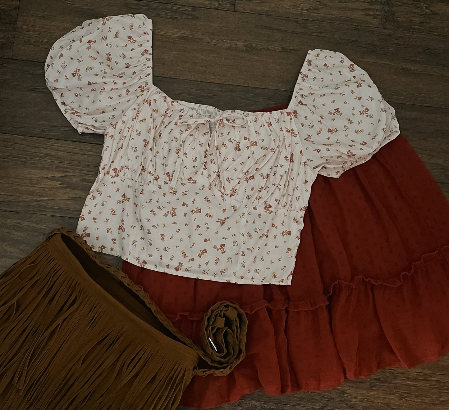 Fitted Woven Crop Top