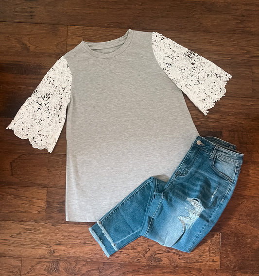 Thick Lace Sleeve Top