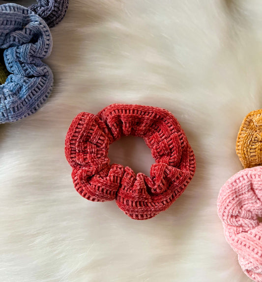 Knit Scrunchie