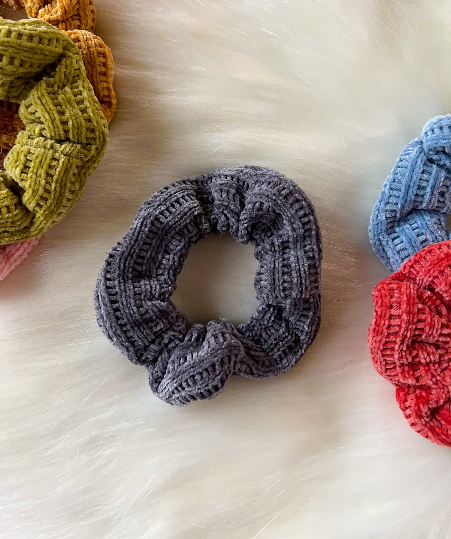 Knit Scrunchie