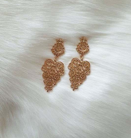 Elegant Embellish Earrings