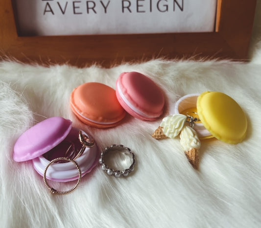 Macaroon Jewelry Holder