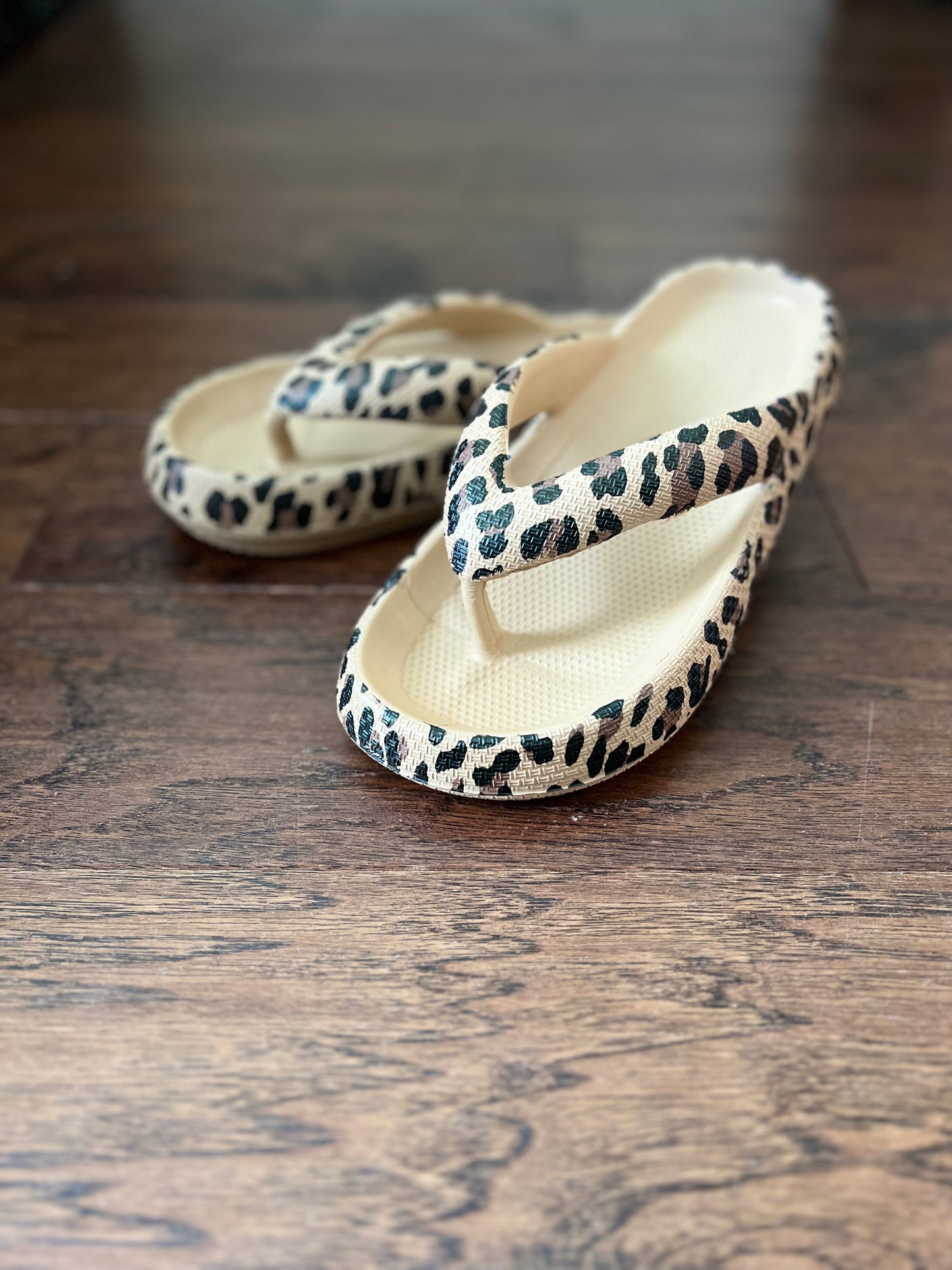 Leopard Puff Flip Flops